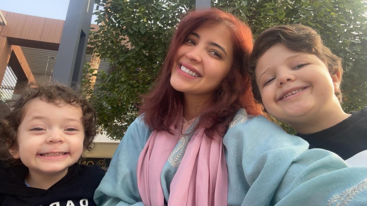 ghalia-kurdi-with-kids